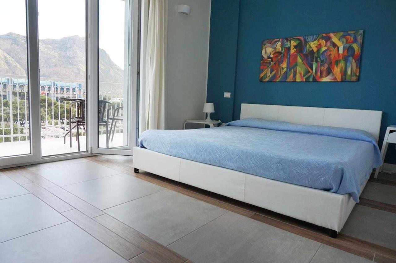Favorita Suites Palermo Eksteriør billede