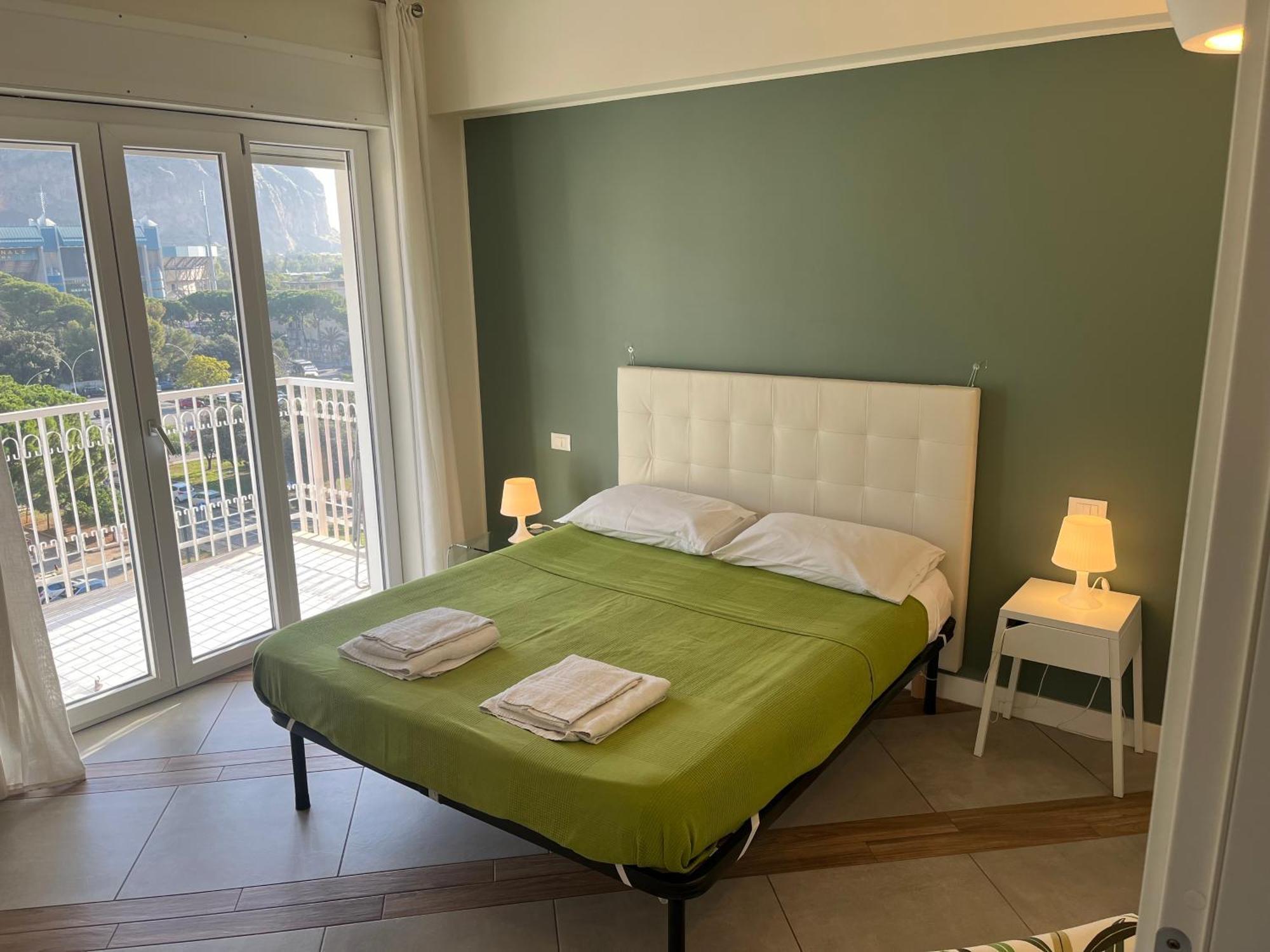 Favorita Suites Palermo Eksteriør billede